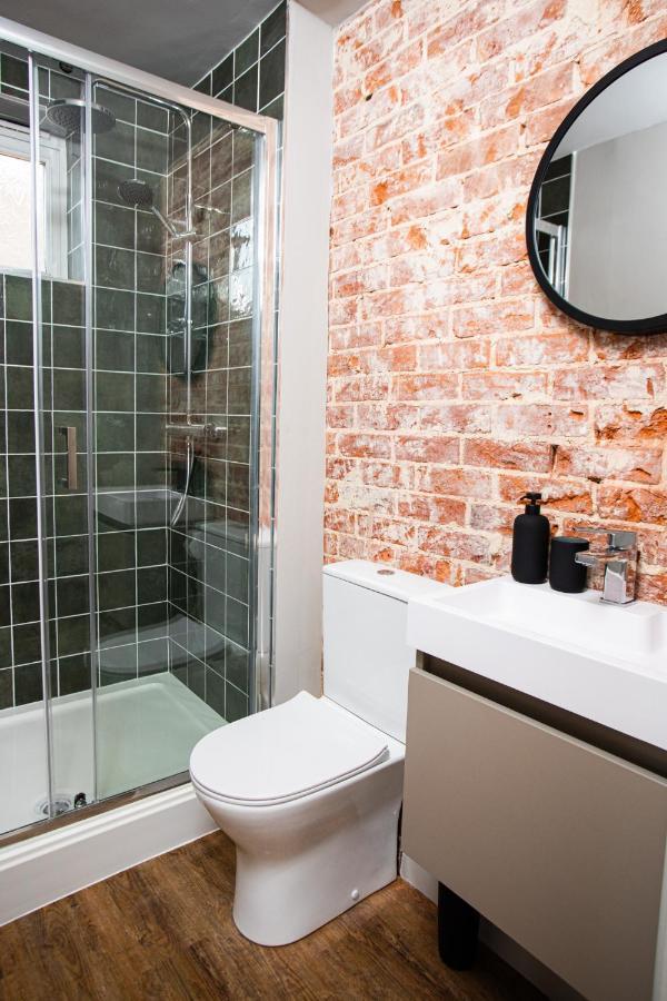 Settle Southampton - Stylish Self Check-In Rooms & Self Catering Suites エクステリア 写真