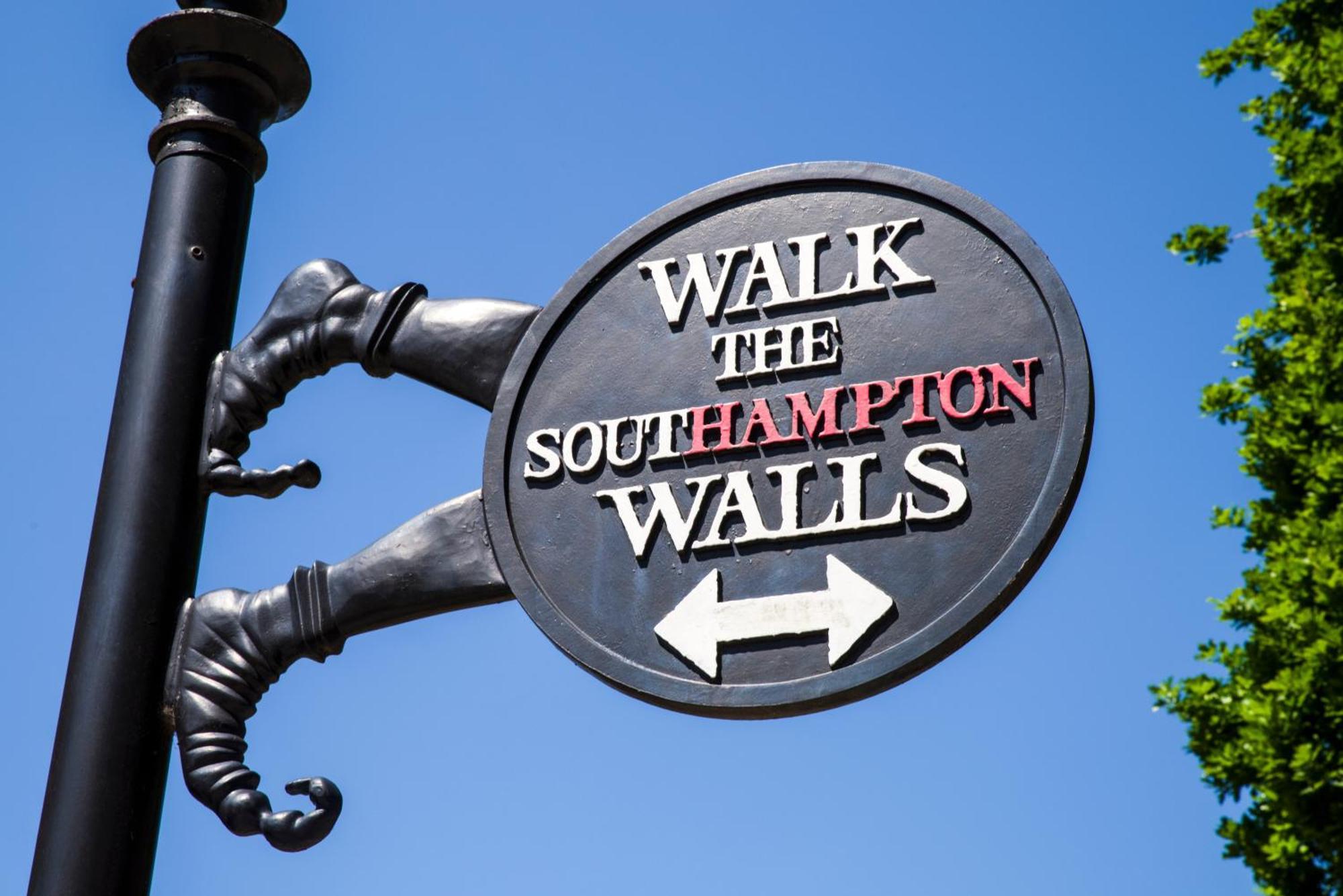 Settle Southampton - Stylish Self Check-In Rooms & Self Catering Suites エクステリア 写真